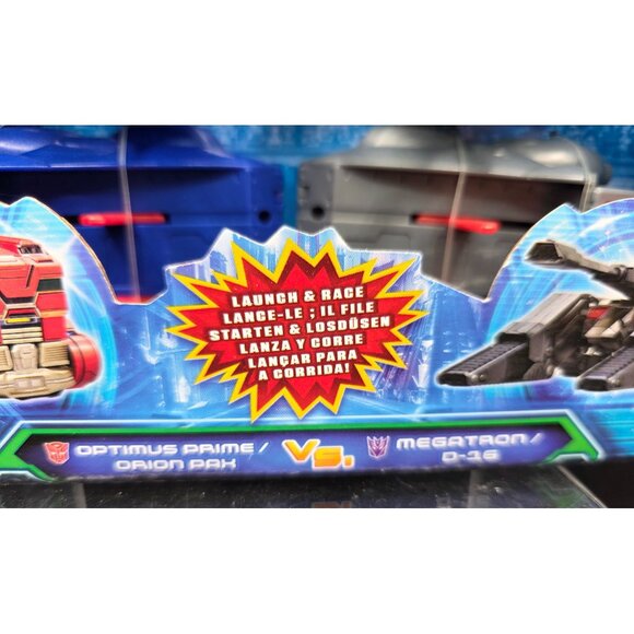 Transformers One Optimus Prime/Orion Pax Vs Megatron/D-16 Action Figure Set - Picture 3 of 7